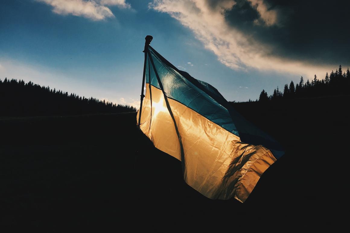 Ukraine Flagge.jpg