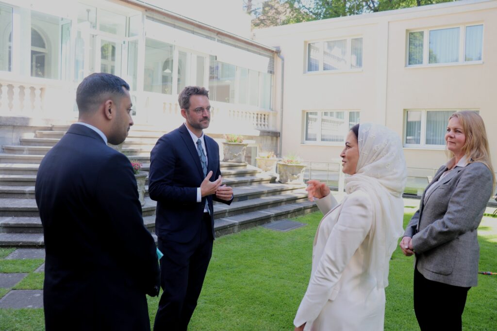 Diplomatischer Besuch in der Europäischen Akademie Berlin