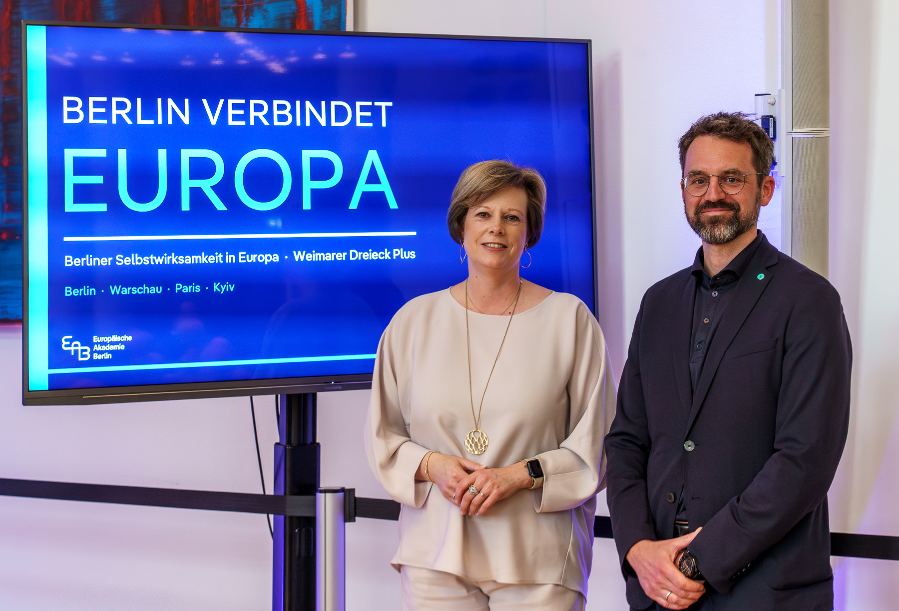 004_web_Weimarer.Dreieck+_150426_dirkenters (2)