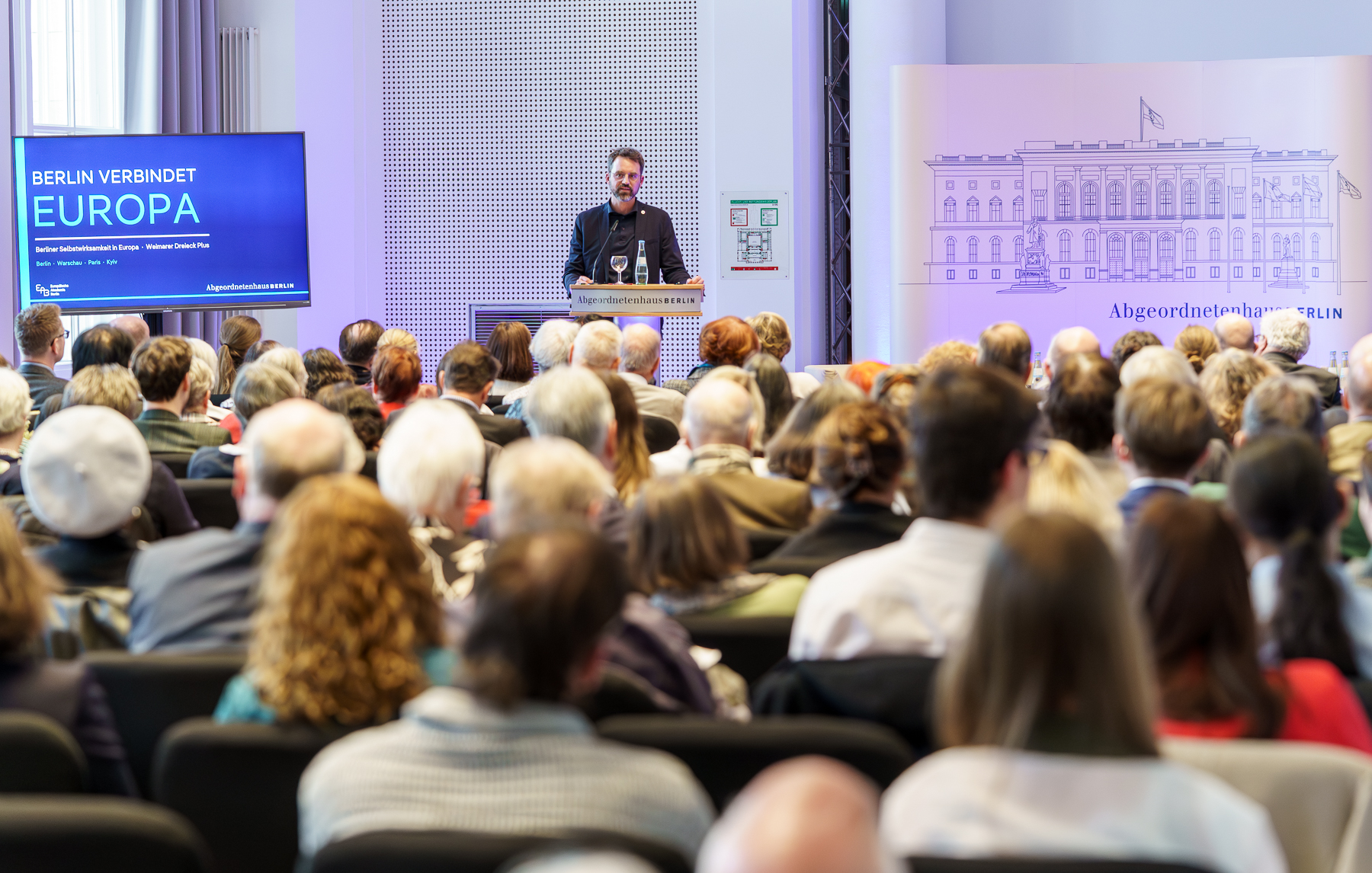 004_web_Weimarer.Dreieck+_150426_dirkenters (8)