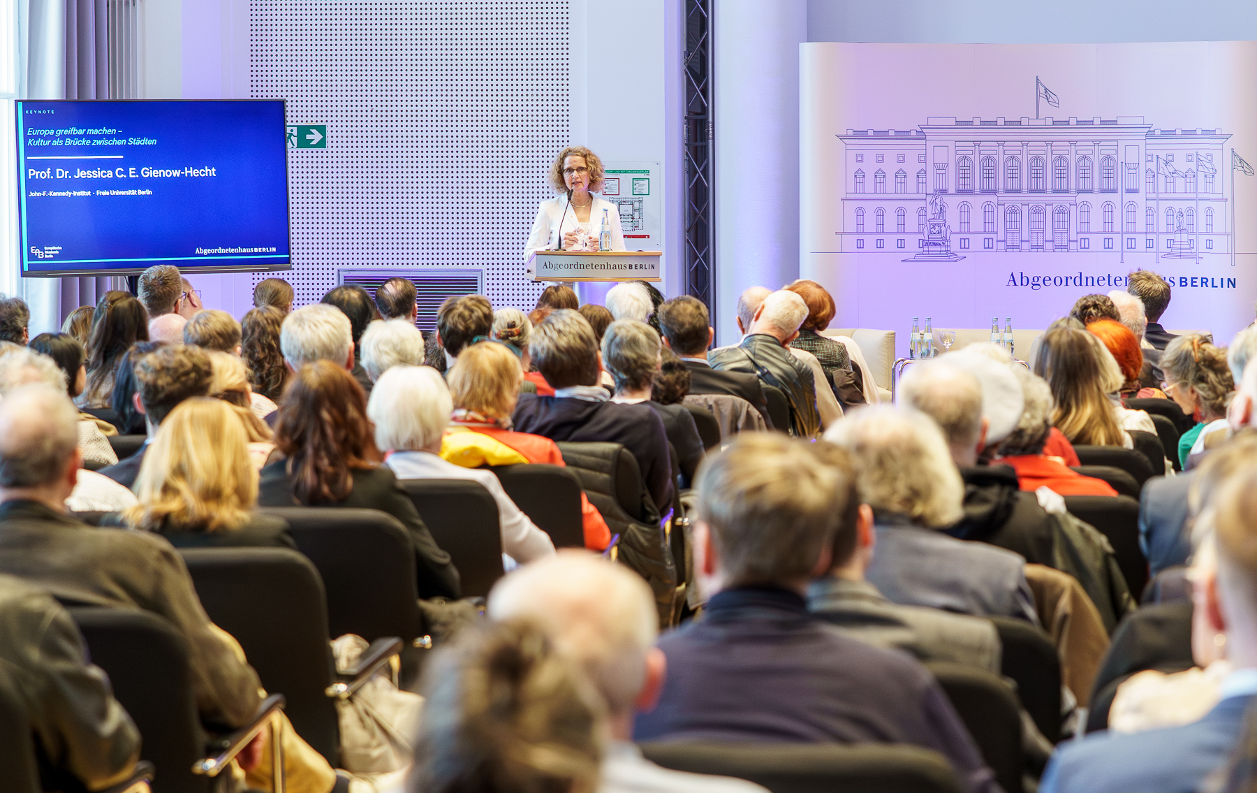 004_web_Weimarer.Dreieck+_150426_dirkenters (9)