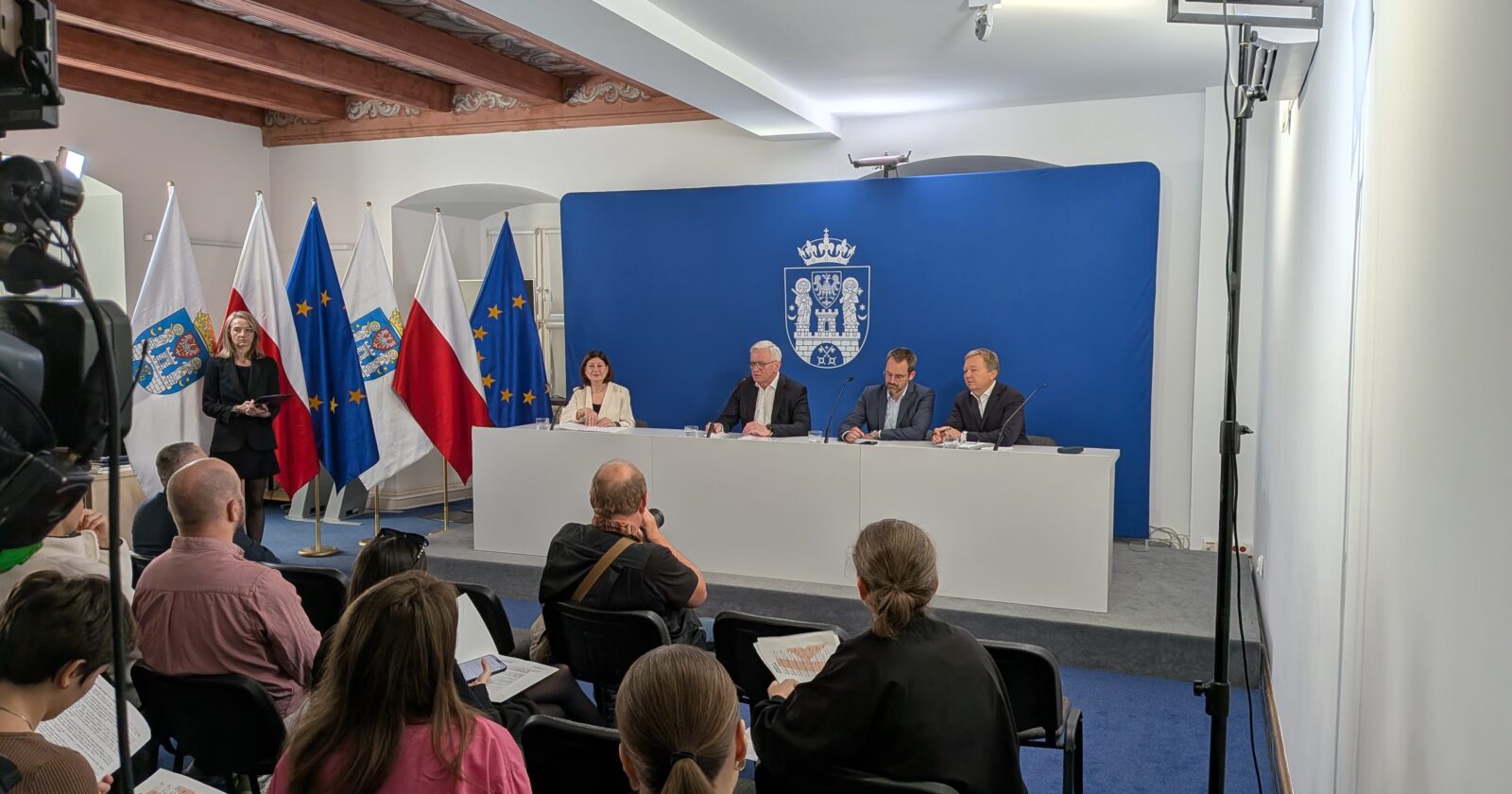 Der Kulturzug rollt: Poznań, Demokratie und zwanzig Jahre Oder-Partnerschaft Der Kulturzug rollt: Poznań, Demokratie und zwanzig Jahre Oder-Partnerschaft